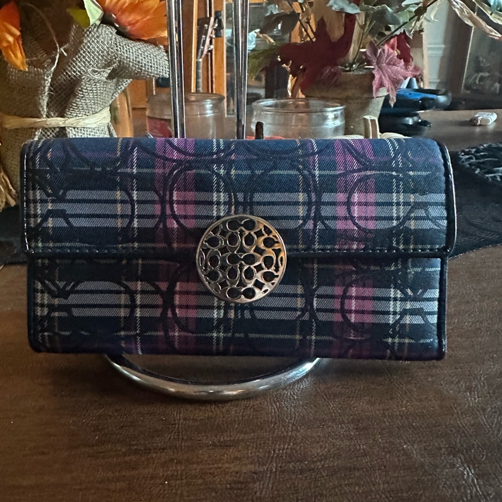 Coach Poppy Tartan Plaid Clutch Wallet Women’s